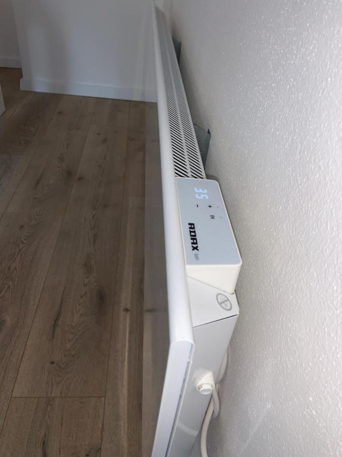 Komárno Amira Apartman מראה חיצוני תמונה