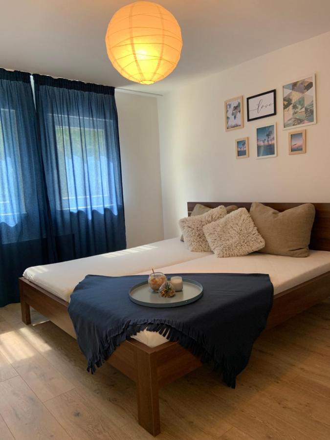 Komárno Amira Apartman מראה חיצוני תמונה
