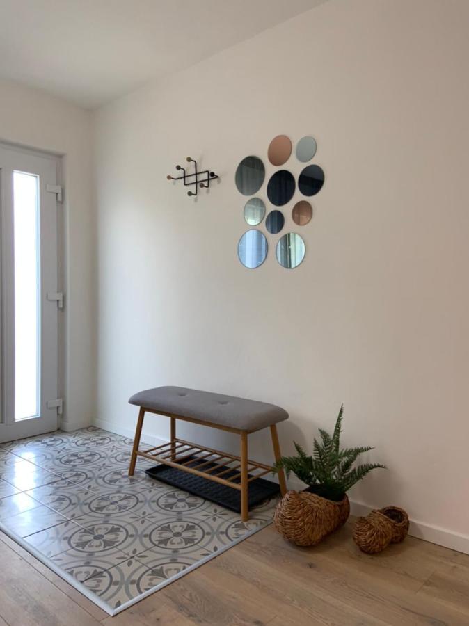 Komárno Amira Apartman מראה חיצוני תמונה