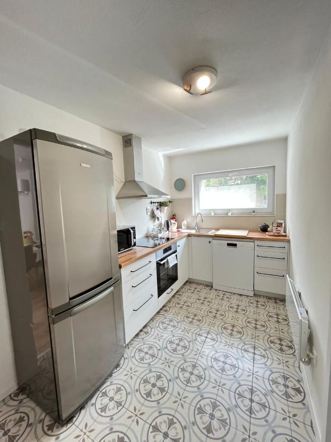 Komárno Amira Apartman מראה חיצוני תמונה
